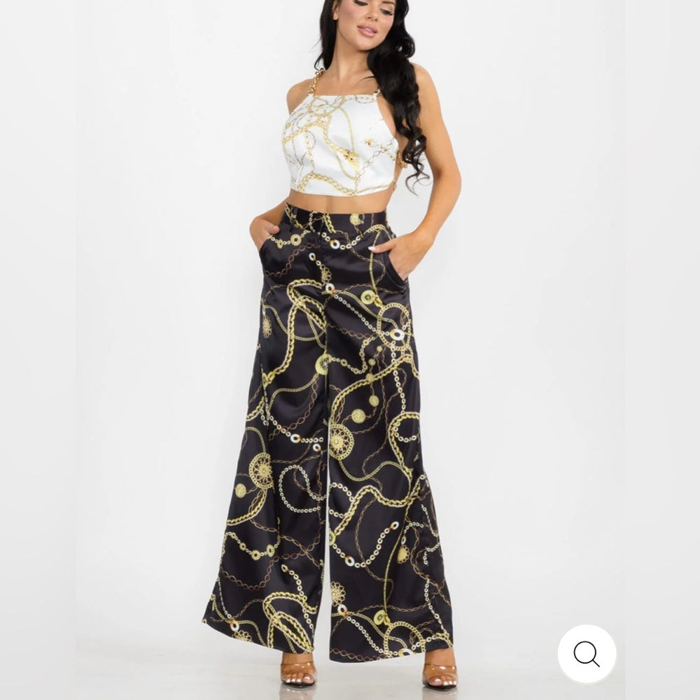 68. LATISTE Elegant Black and Gold Women's Crop Top & Wide-Leg Pants Set