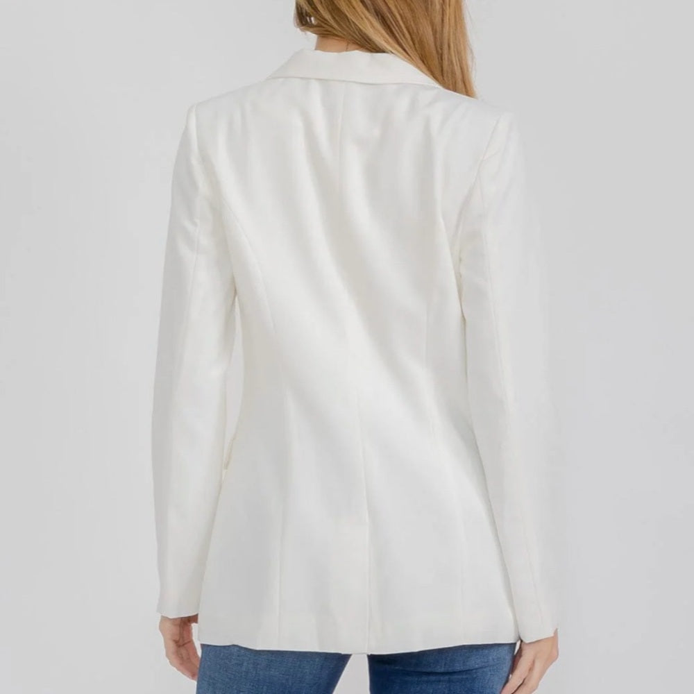 121. Elegant White Women's Blazer
