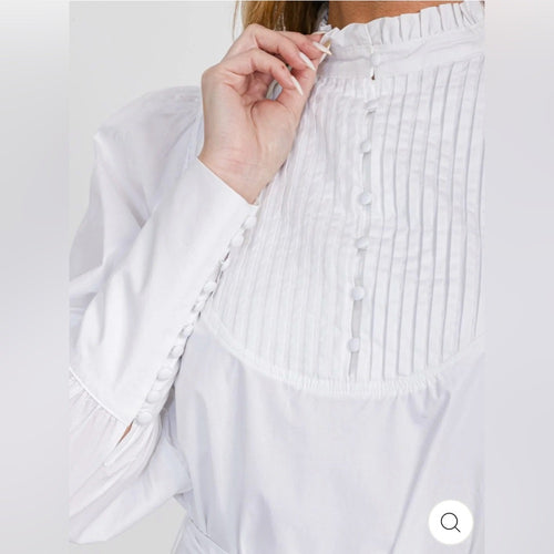 128. White Long Sleeve Button Up Cotton Dress w Pockets