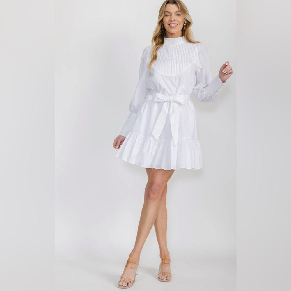 128. White Long Sleeve Button Up Cotton Dress w Pockets