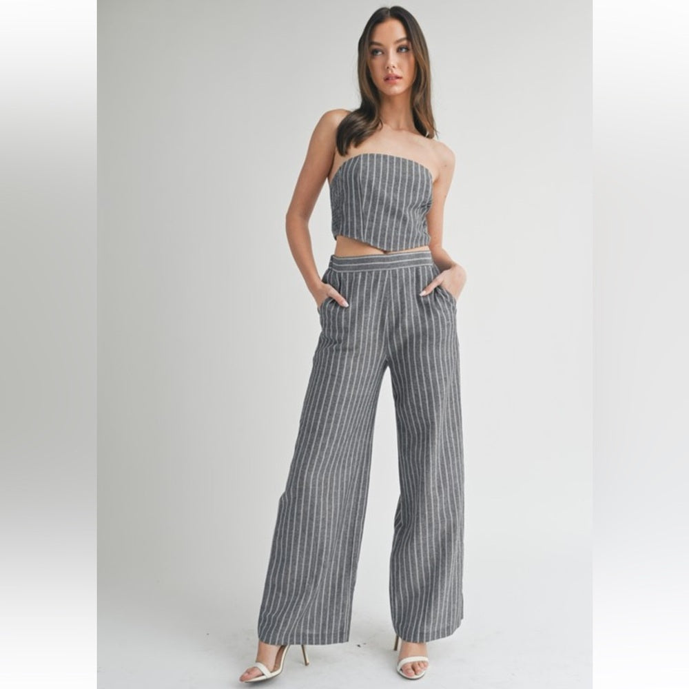 180. Striped Gray Linen Pants Set