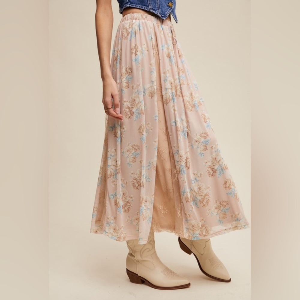 416. Floral Beige Lace Panel Maxi Skirt