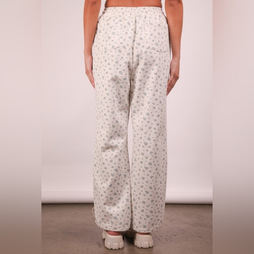 444. Floral Printed White Denim Parachute Pants