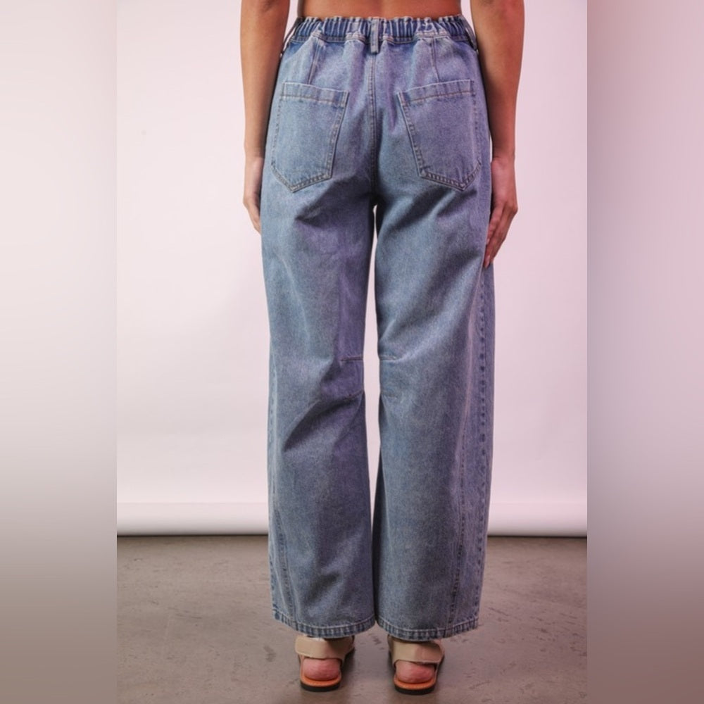 452. Indigo Blue Barrel Jeans