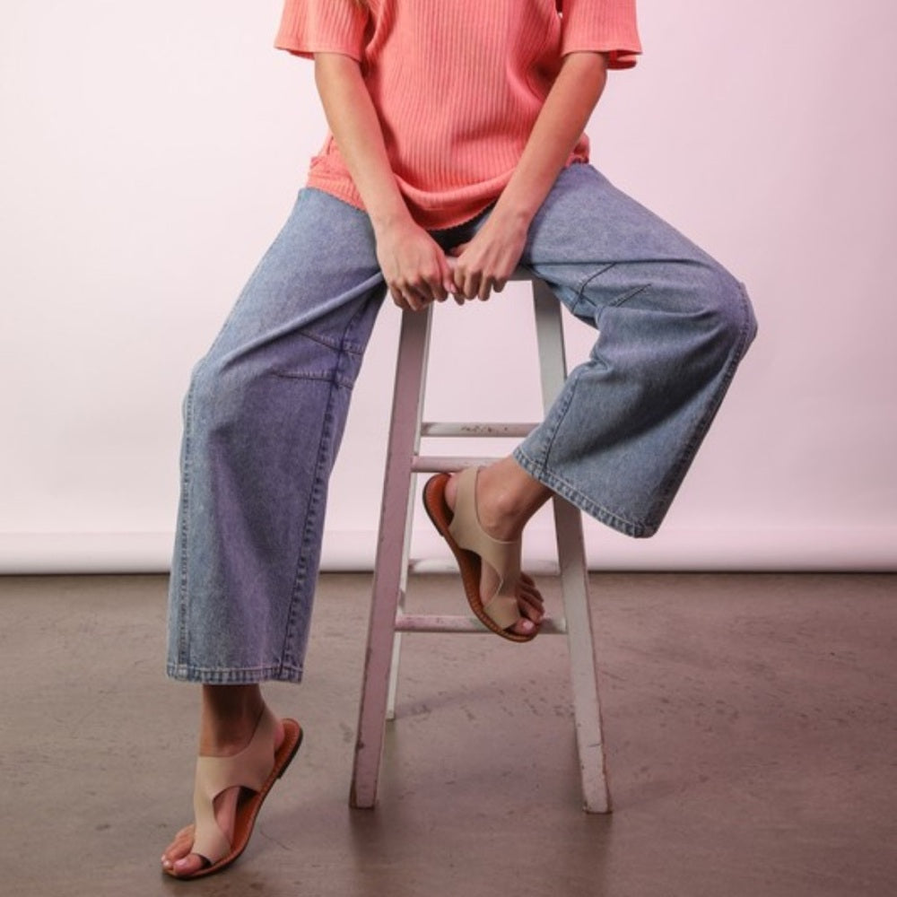 452. Indigo Blue Barrel Jeans