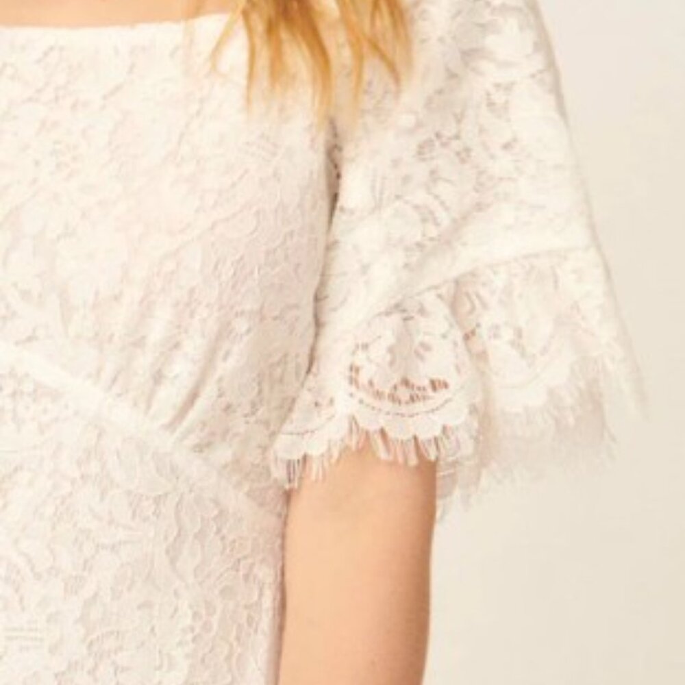 457. Lace Square Neck Flounce Sleeve Fitted Maxi Dress