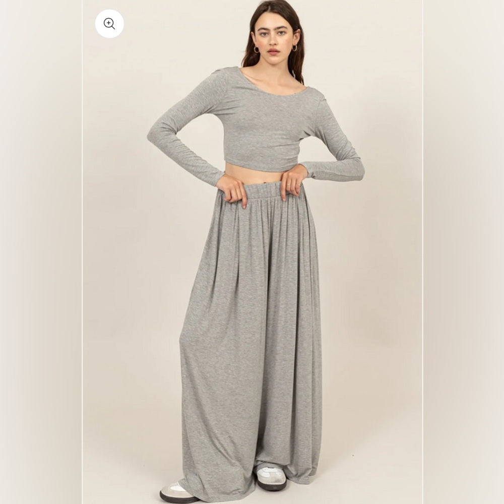516. Long Sleeve Crop Top & Extra Wide Maxi Pants Set - Heather Grey