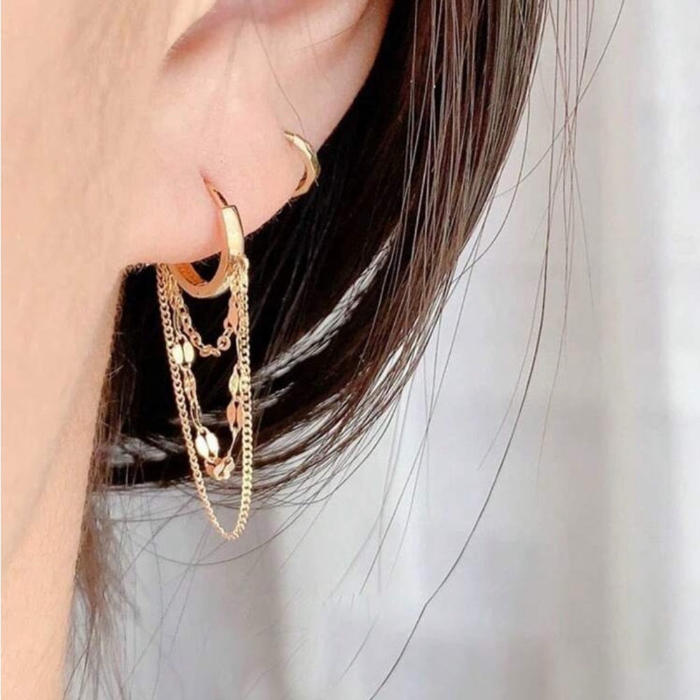 522. Gold Chain Hoop Huggie Earrings
