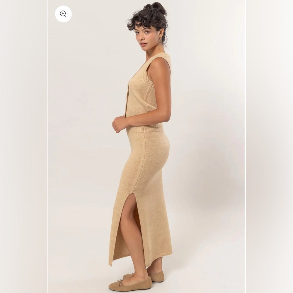 538. Tan Knit Maxi Skirt & Vest Set