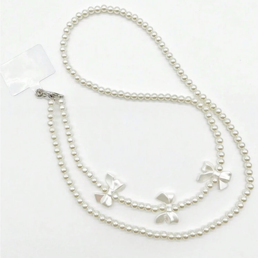556. Pearl & Bow Purse Strap or Phone Lanyard