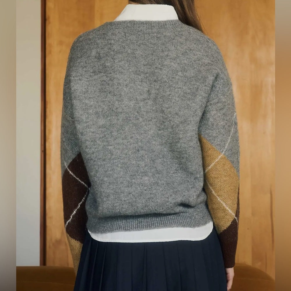 565. Colorblock Argyle Gray and Brown Sweater