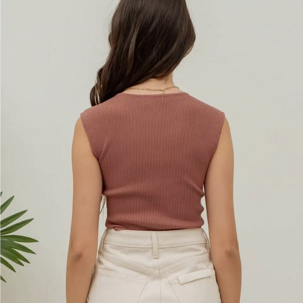 571. Ribbed Mauve Sleeveless Top