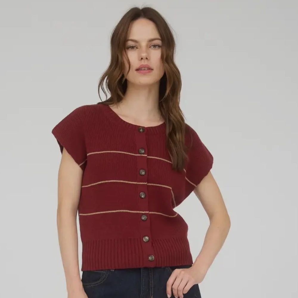 572. Wine Red Button-Up Knit Vest