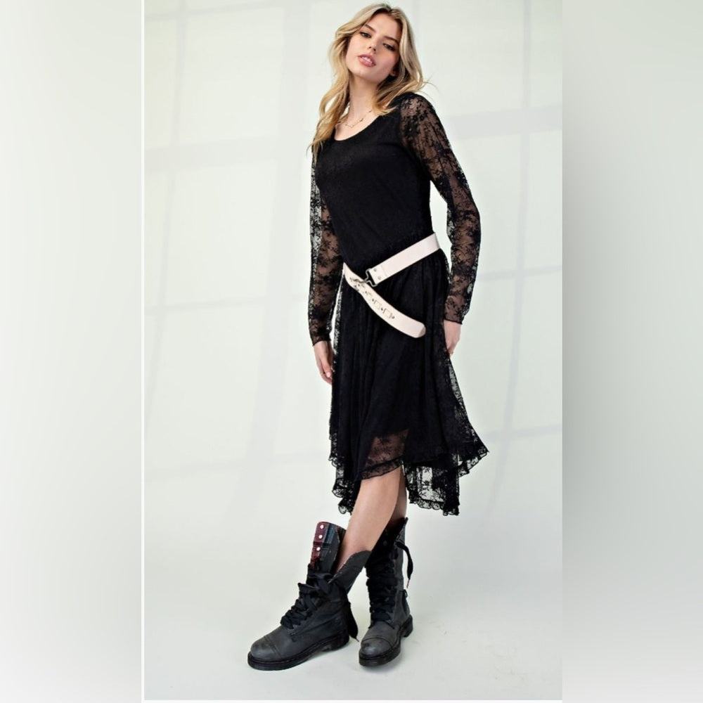 581. Easel Black Lace Dress