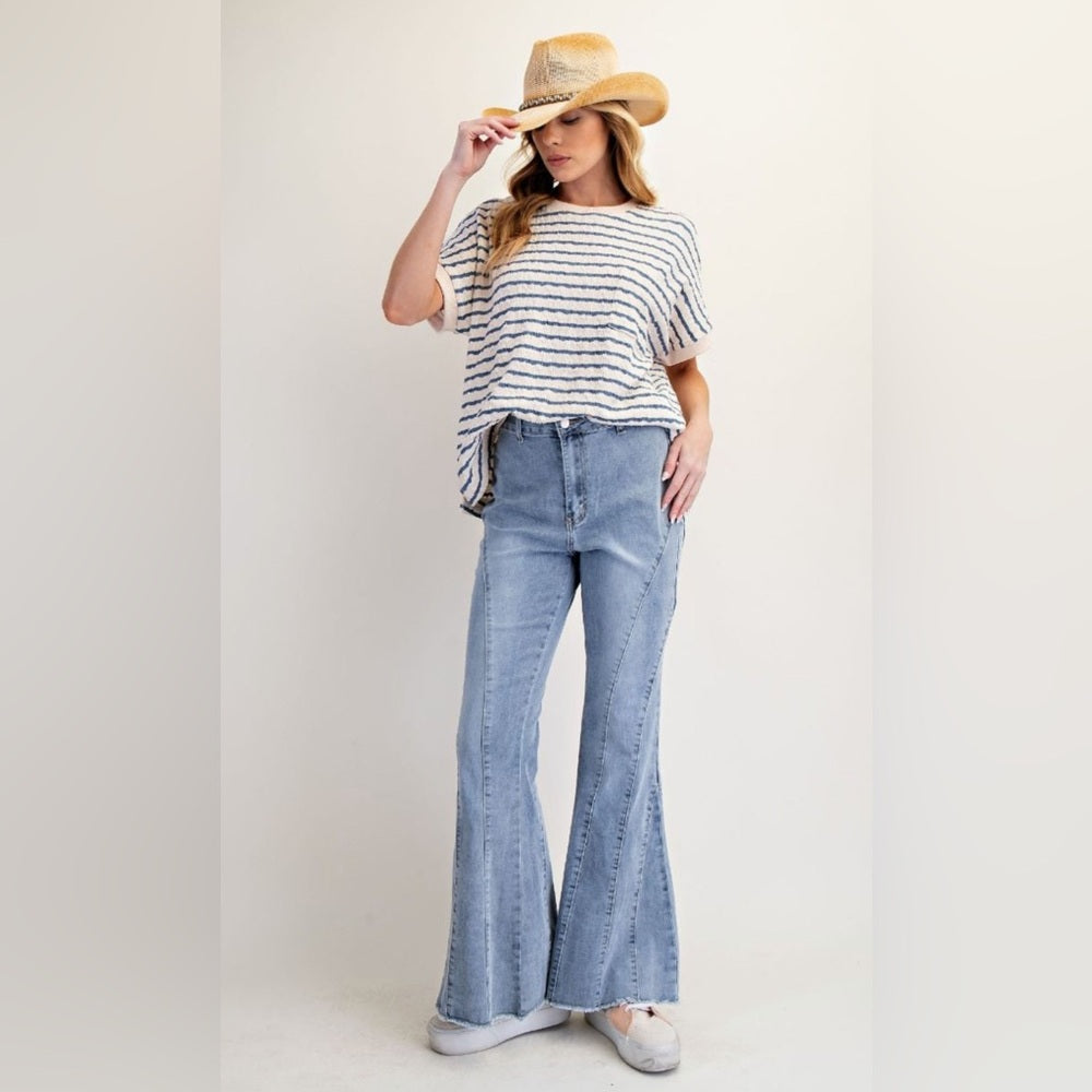 586. Easel Classic Blue Flared Jeans