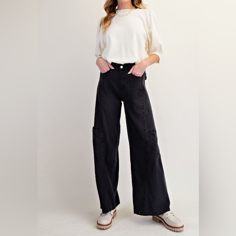 587. Easel Black Wide-Leg Cargo Pants