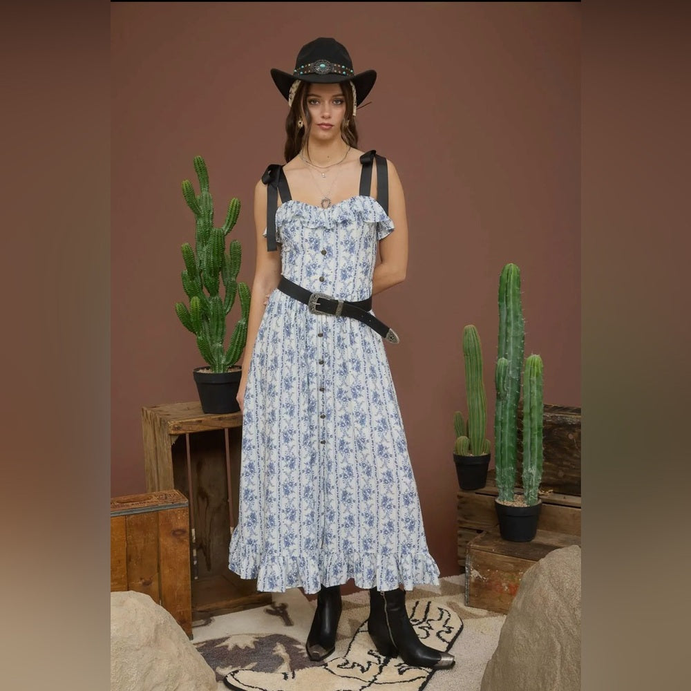 506. Floral Print Blue and White Button-Up Maxi Dress