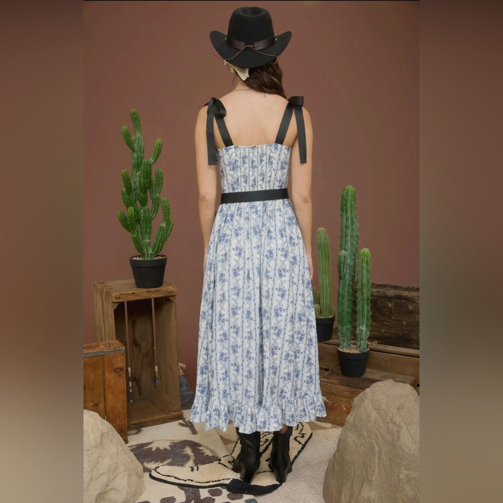 506. Floral Print Blue and White Button-Up Maxi Dress