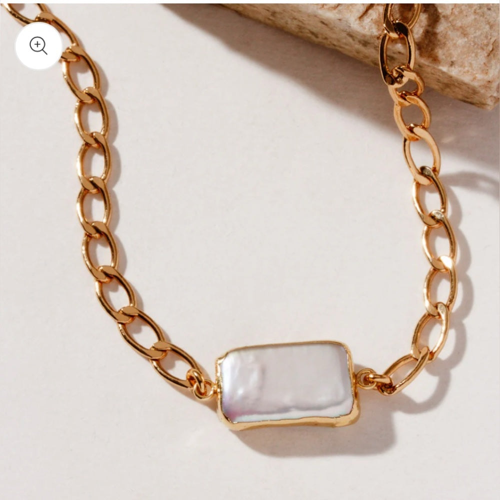 508. Pearl Minimalist Collar Chain Necklace