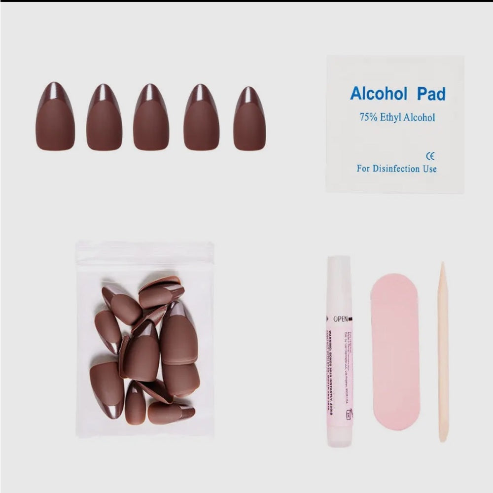 654. Terra Glue-On Nails | Dark Brown Short Almond Nails