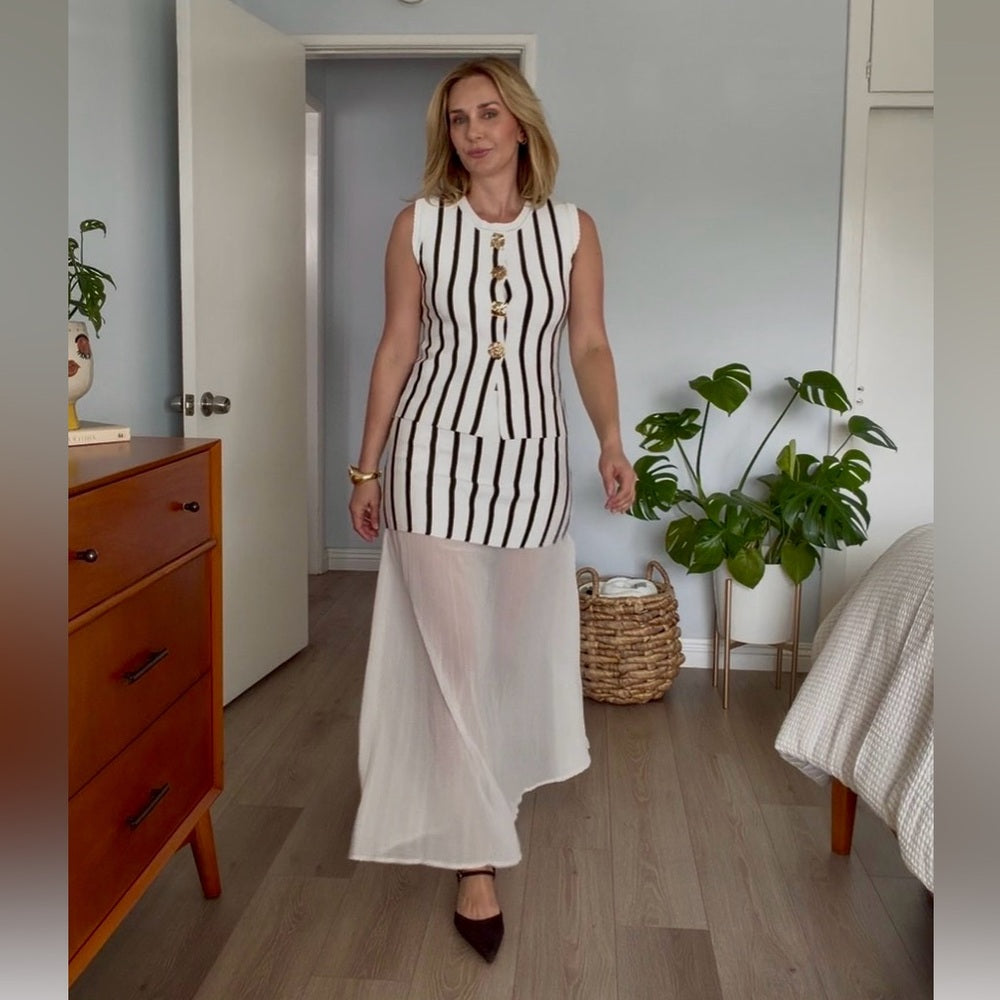 662. White and Brown Striped Sleeveless Top & Skirt Set