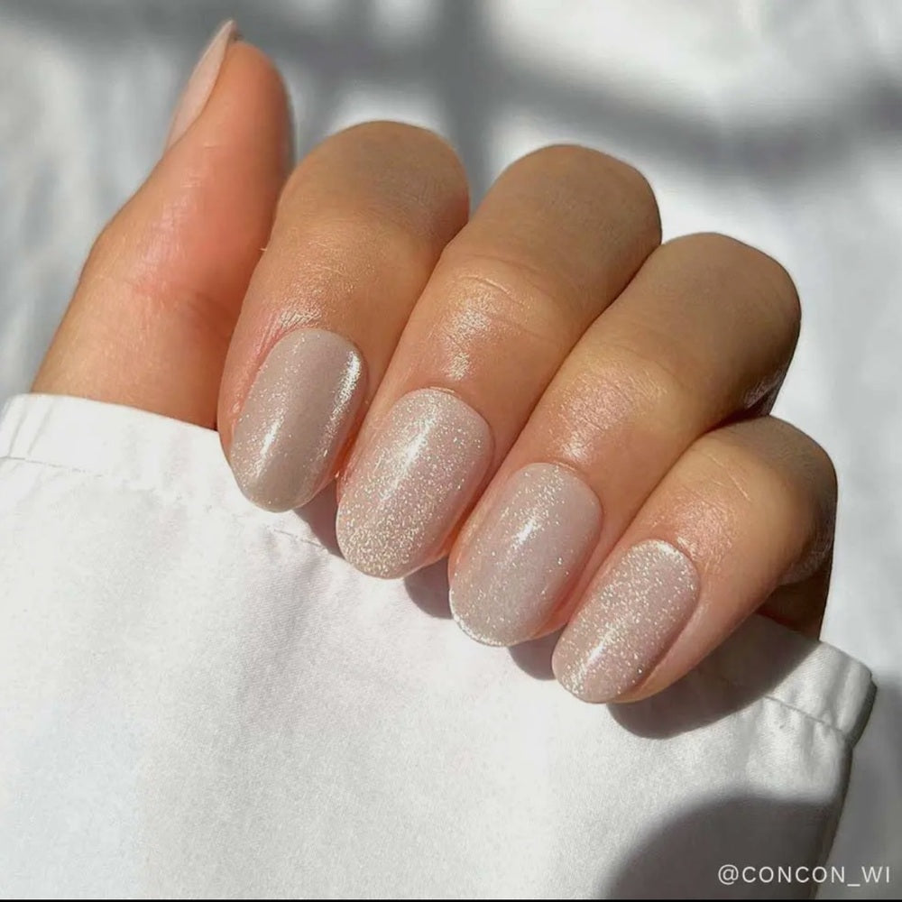 670. Glamnetic Pure Intentions Glue-On Nails Iridescent Hue