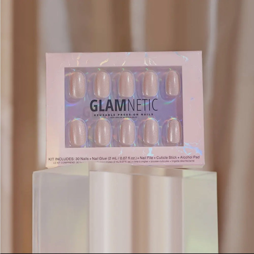 670. Glamnetic Pure Intentions Glue-On Nails Iridescent Hue