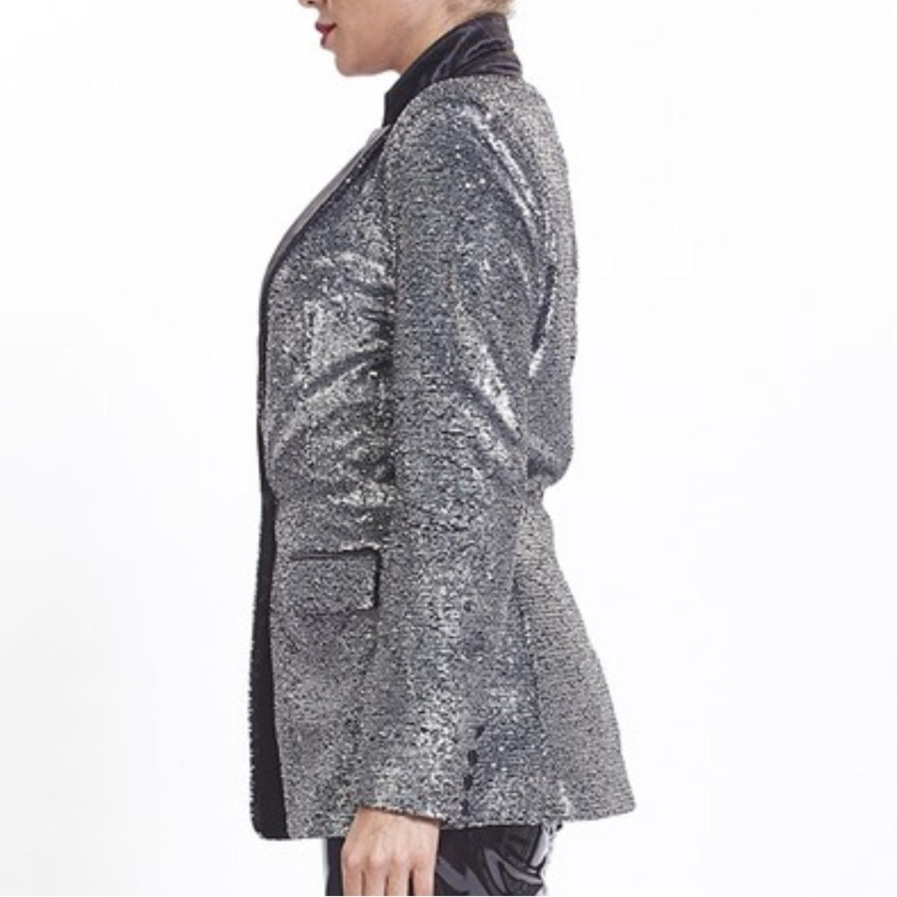 674. Silver Sequin Blazer With Satin Collar