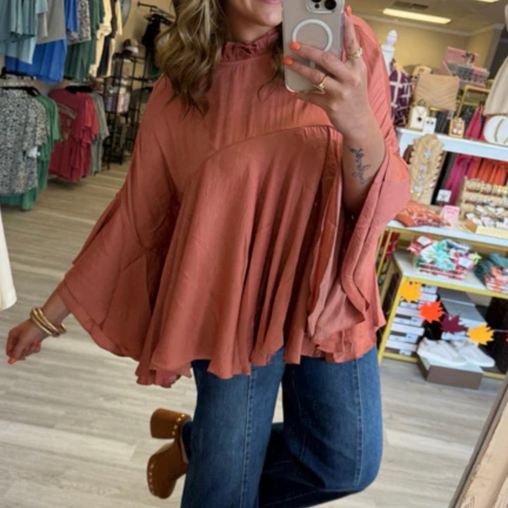 815. Easel Rust Flowy Top