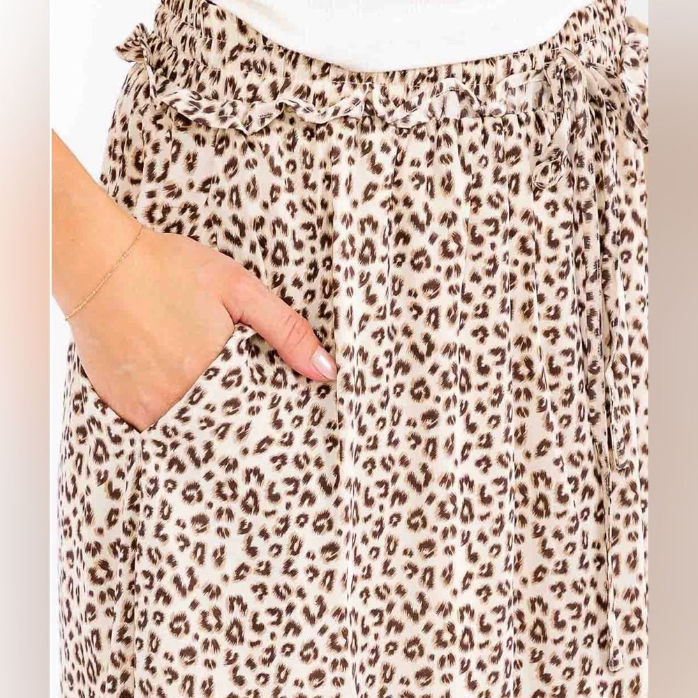 884. Leopard Print Elastic Waist Maxi Skirt