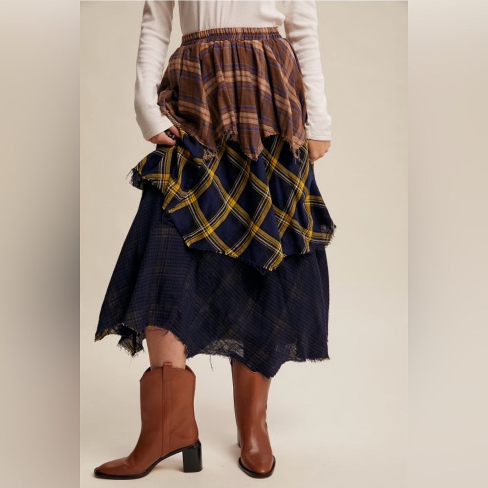 912. Plaid Layered Skirt in Brown and Blue