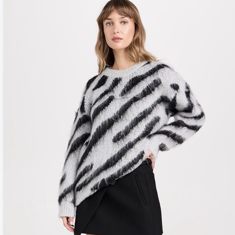 920. LINE & DOT Luisa Black and Grey Sweater