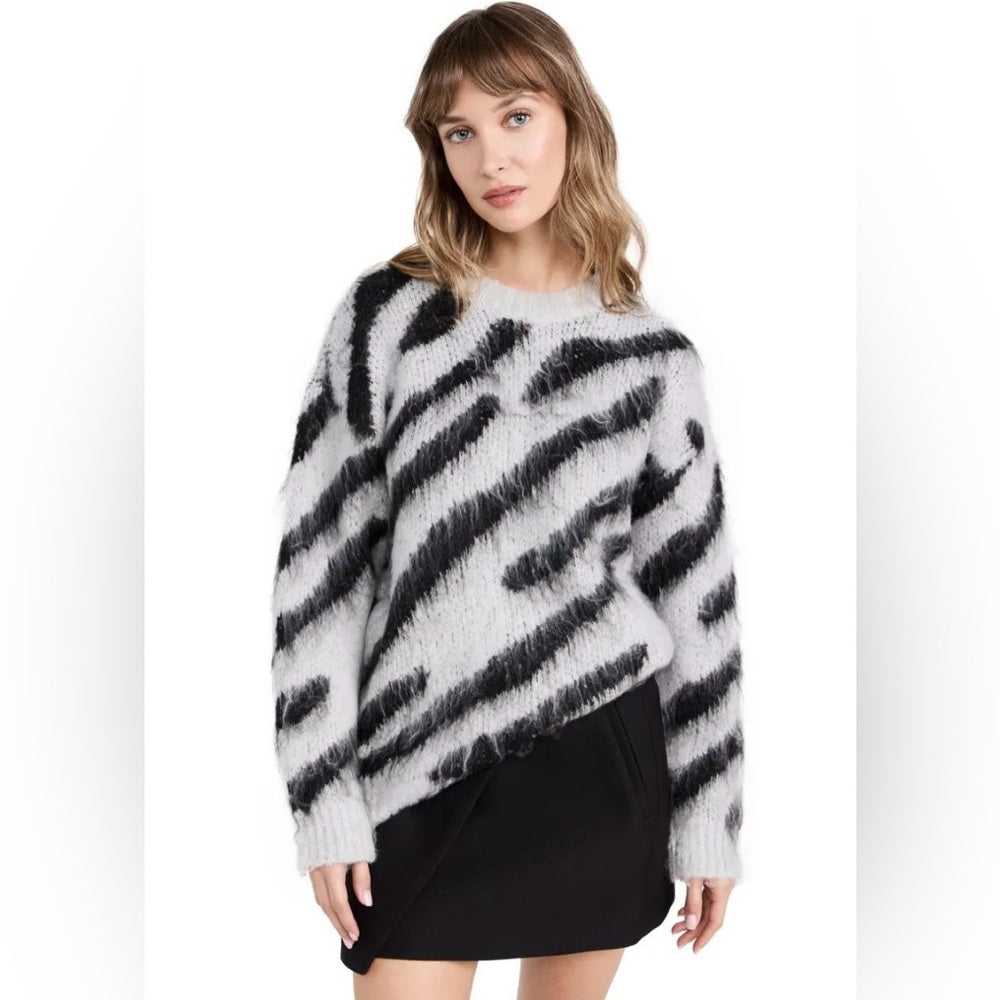 920. LINE & DOT Luisa Black and Grey Sweater