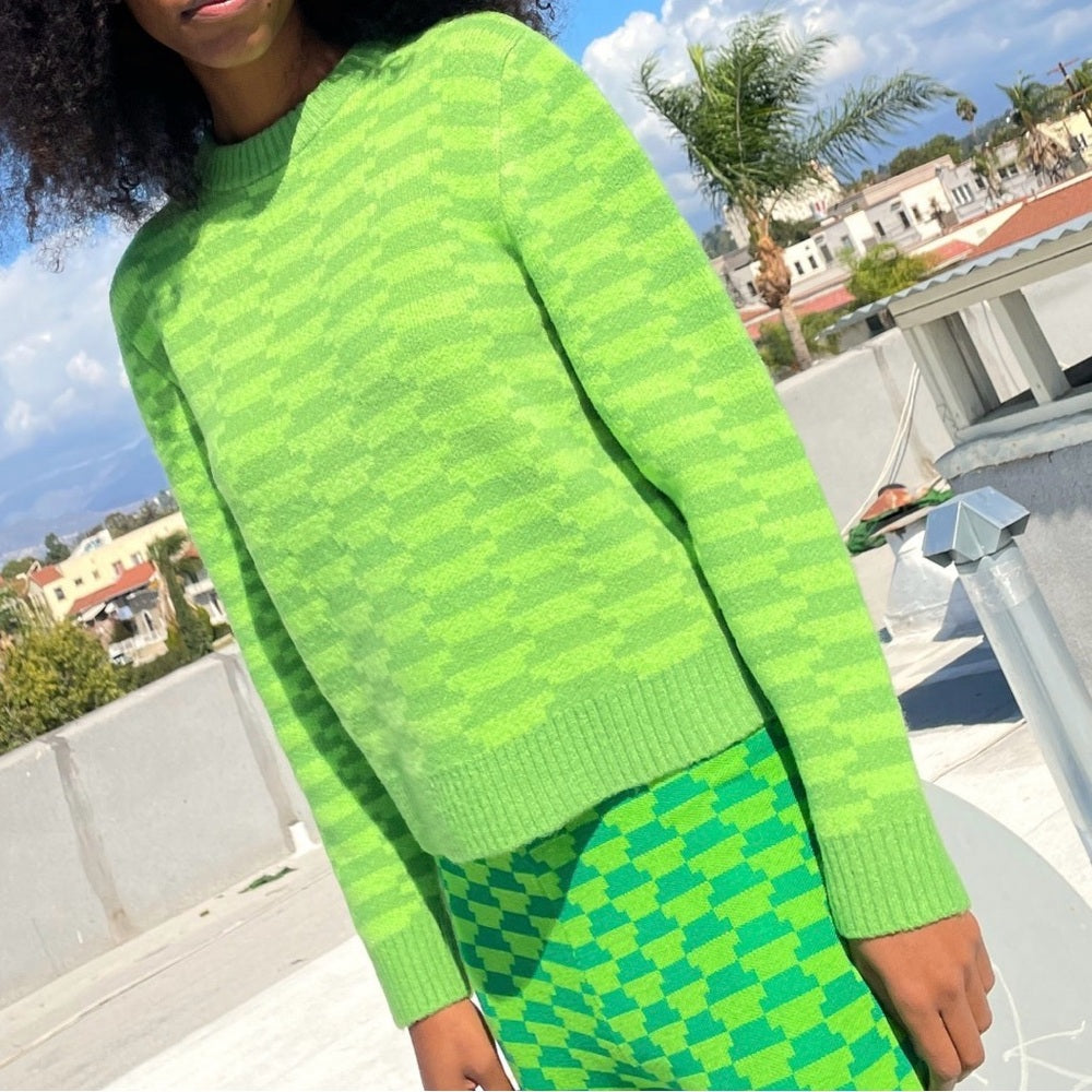 922. Lisa Says Gah Green Patterned Sweater