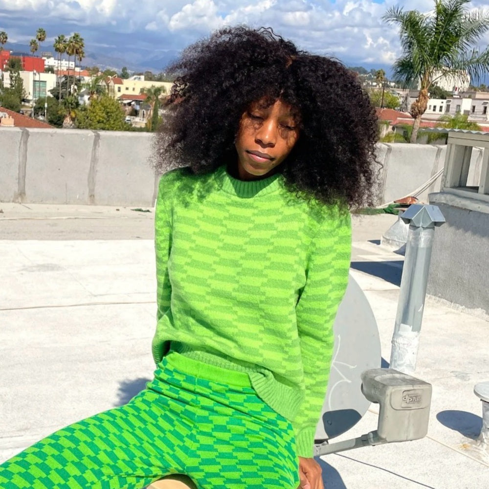 922. Lisa Says Gah Green Patterned Sweater