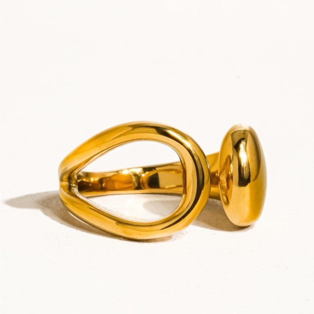 989. 18k Gold Non-tarnish Abstract Ring