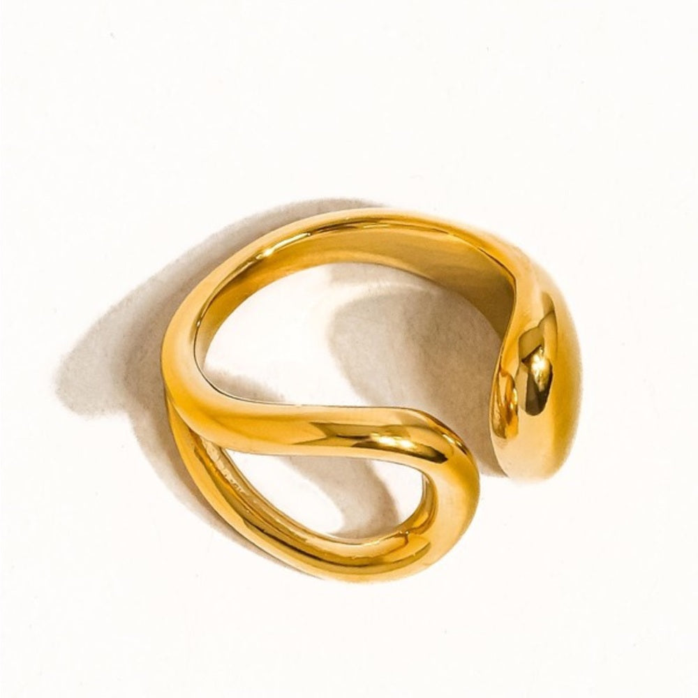 989. 18k Gold Non-tarnish Abstract Ring