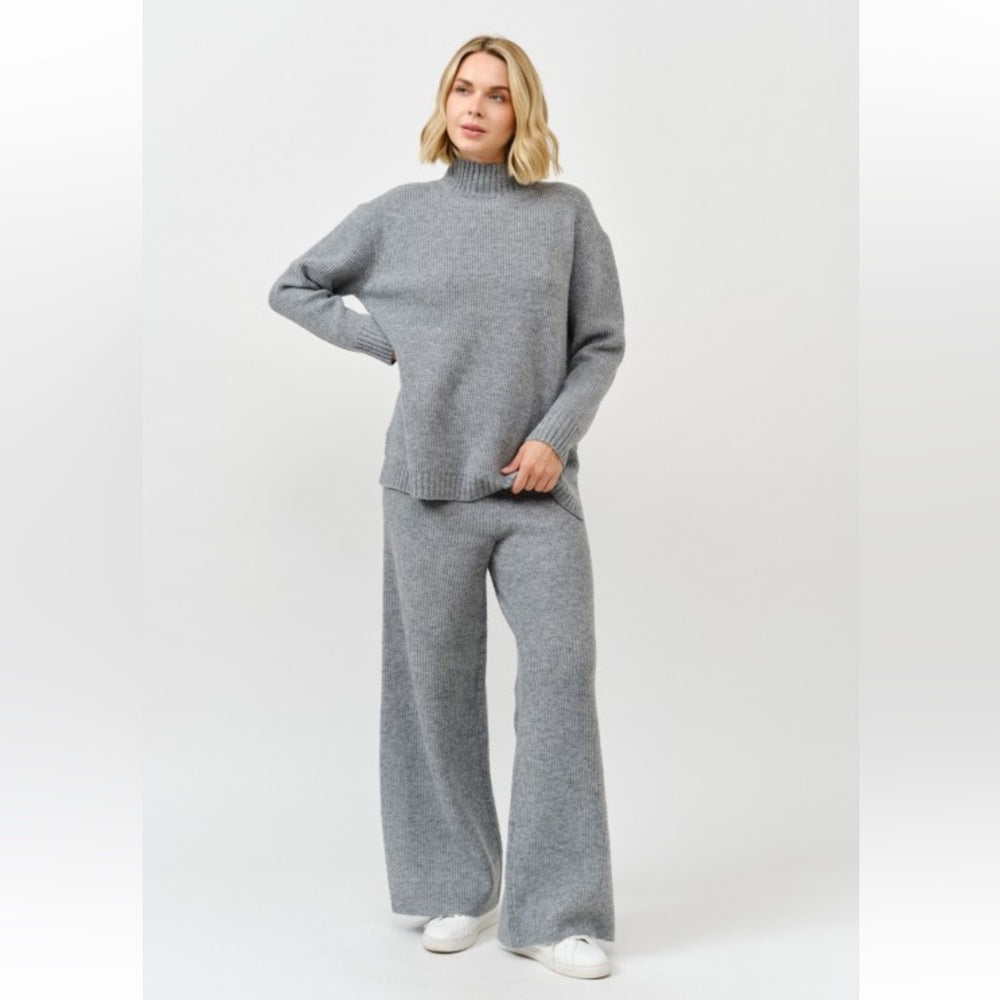 A2. Cozy Gray Knit Sweater and Pants Set