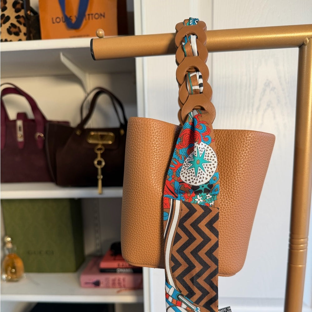 A51. Tan Braided Handle Women's Bag w/ Crossbody Strap