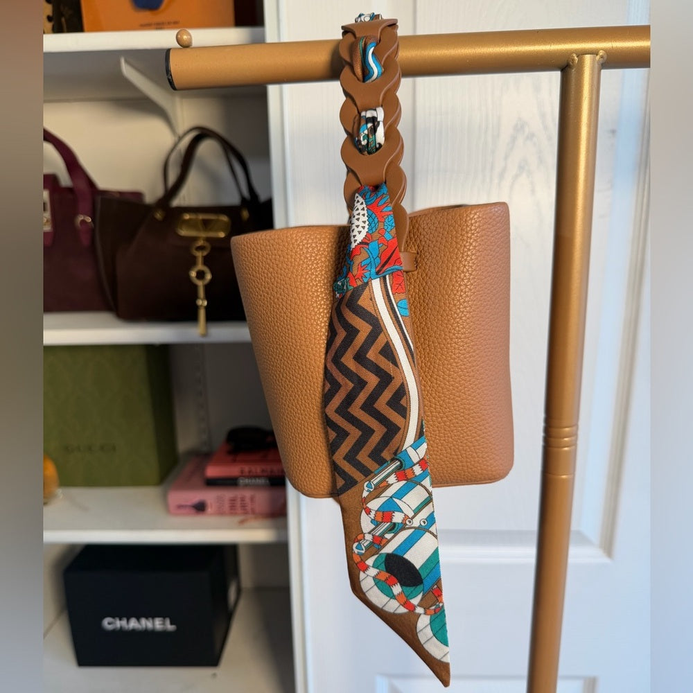 A51. Tan Braided Handle Women's Bag w/ Crossbody Strap