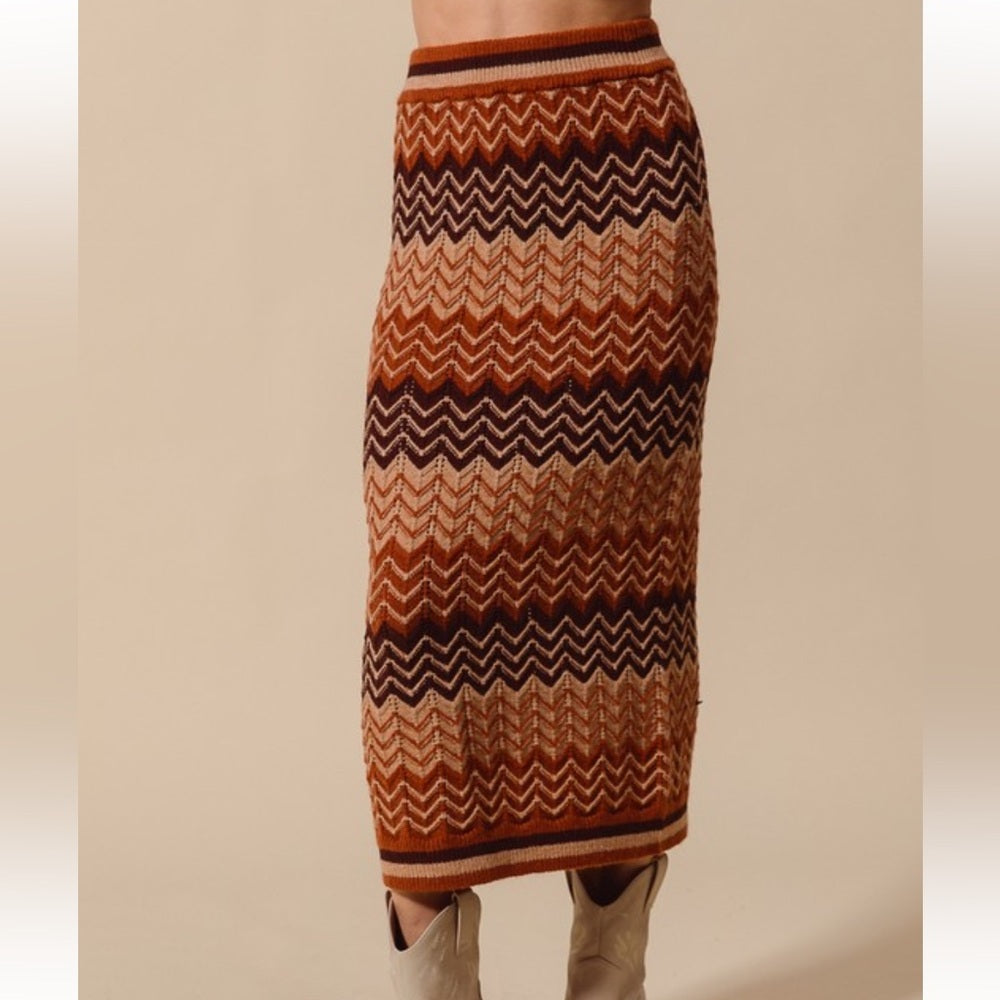A56. Chevron Patterned Brown and Tan Skirt