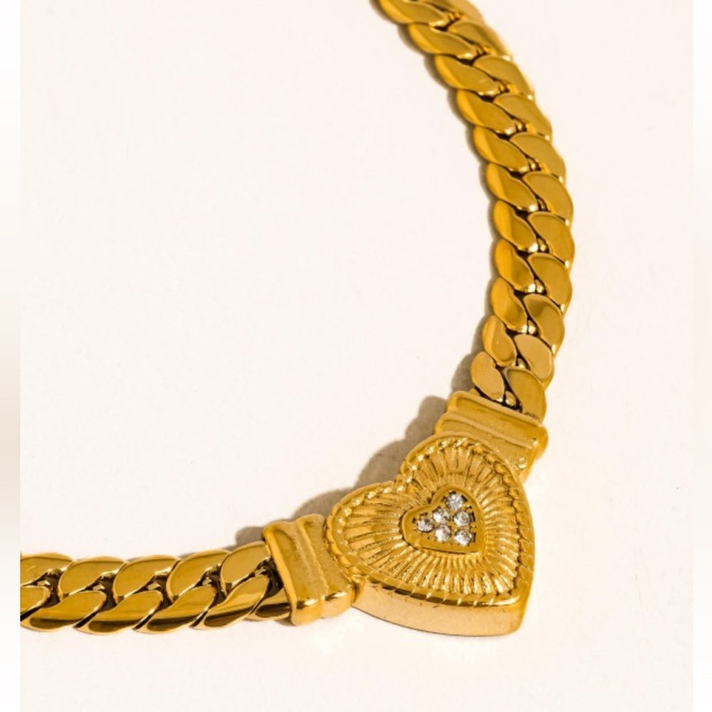 A59. 18k Gold Non-tarnish Heart Pendant Chain Necklace