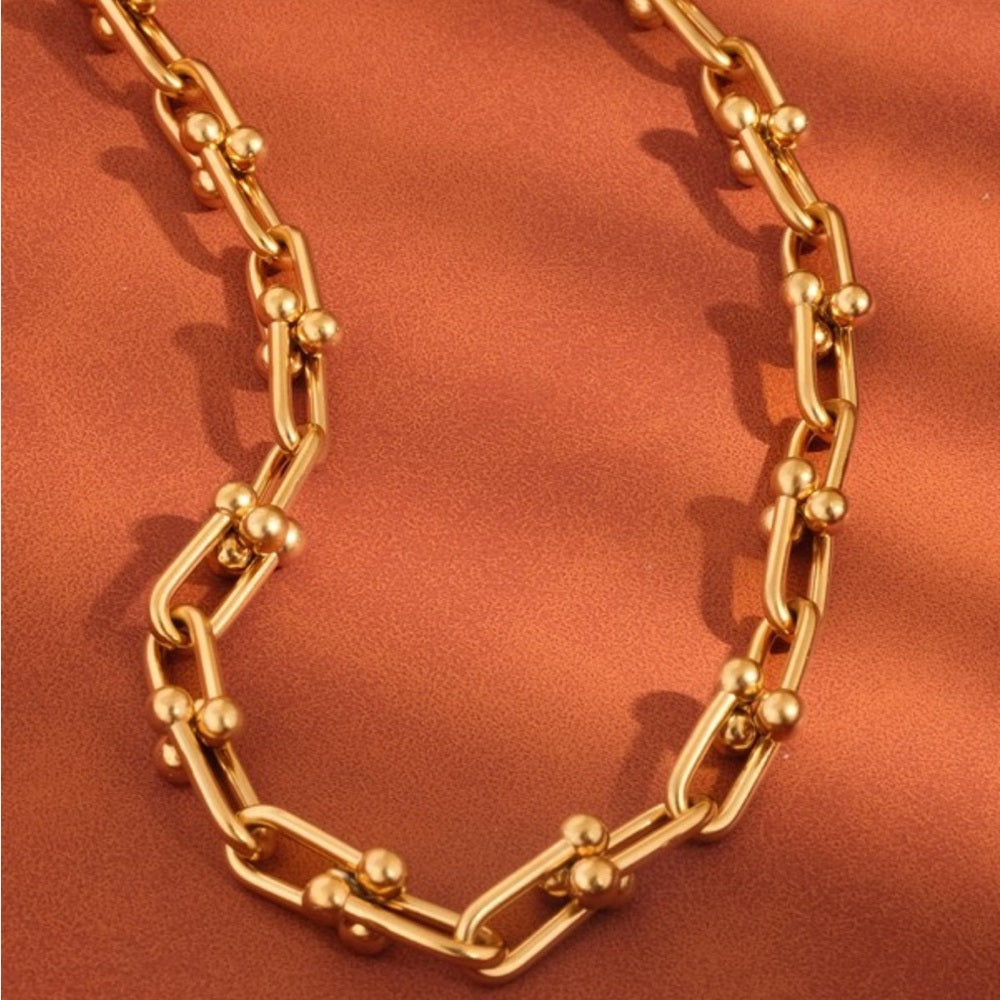A59. 18k Gold Non-tarnish Bold Chain Necklace