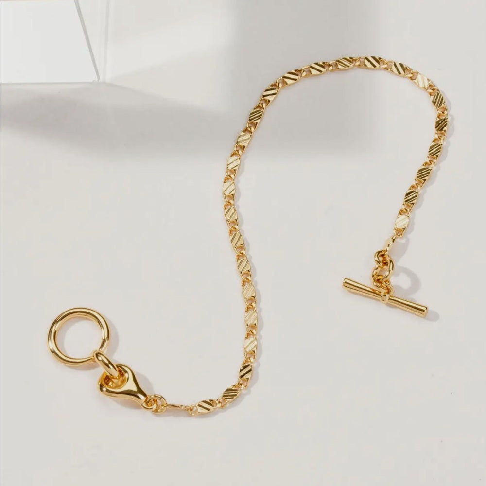 A83. Luna Norte Gold Plated Toggle Bracelet