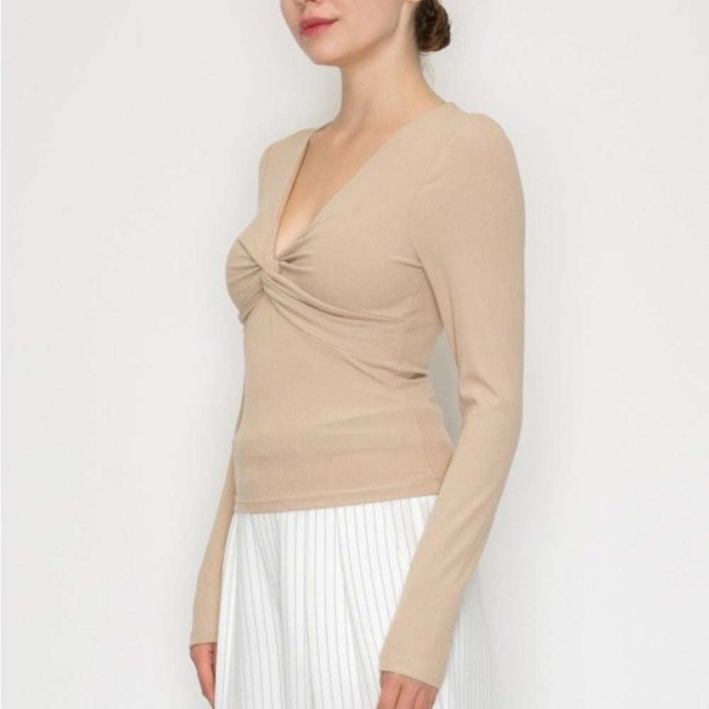 A141. Front-twist V-neck Long Sleeve Top