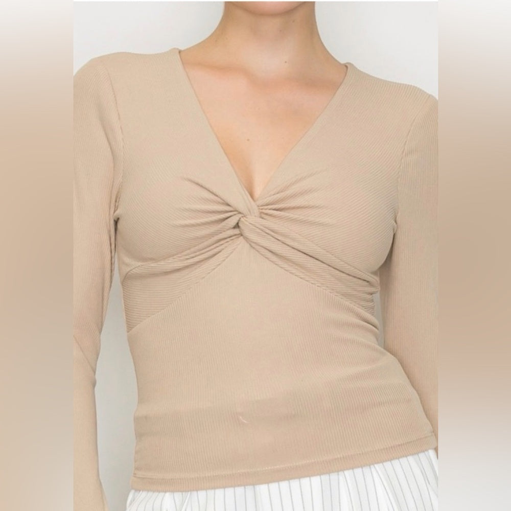 A141. Front-twist V-neck Long Sleeve Top