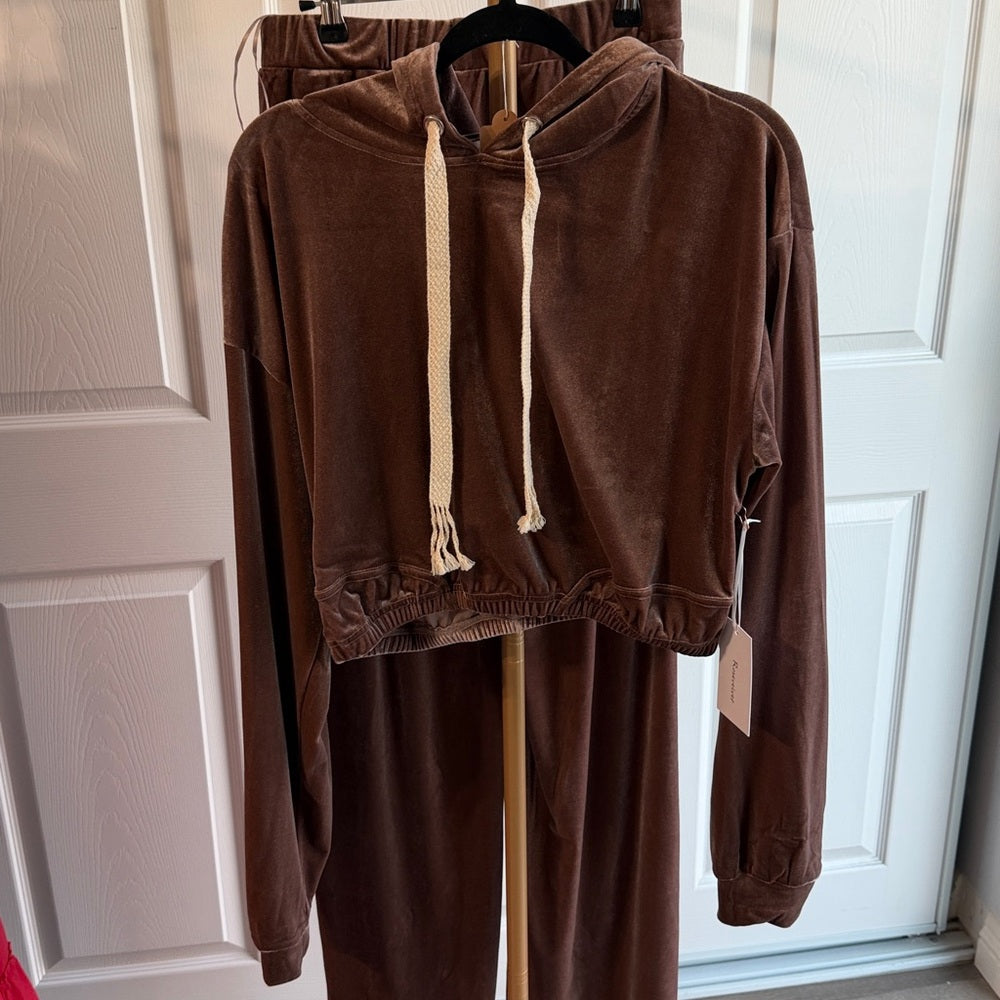 A151. Velvet Brown Hoodie & Wide Leg Pants Set