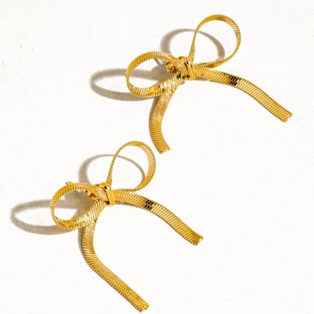 a162. 18k Non-tarnish Flat Bow Chain Stud Earrings