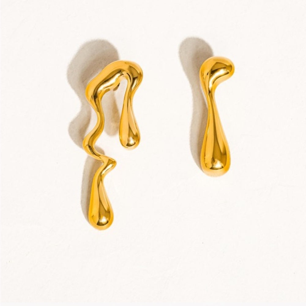 a163. 18k Gold Non-tarnish Mismatch Melted Drop Earrings