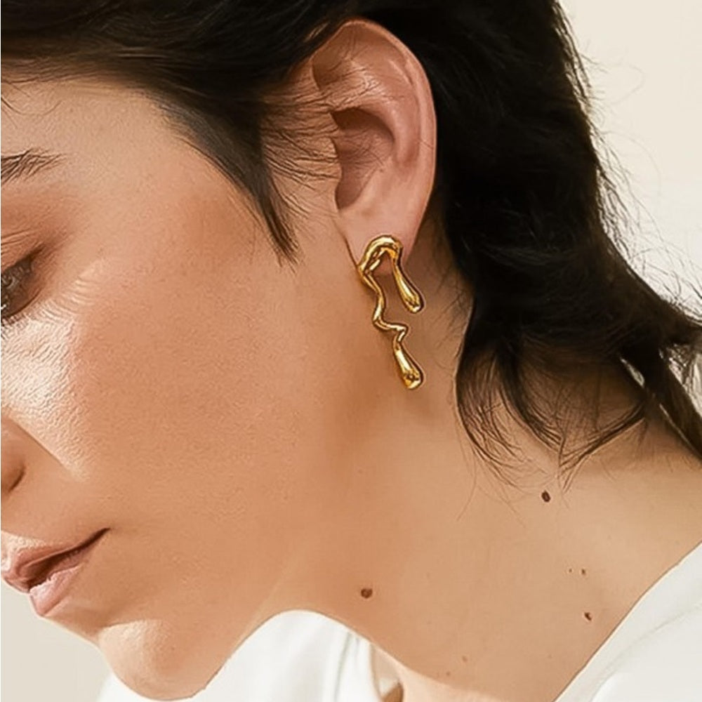 a163. 18k Gold Non-tarnish Mismatch Melted Drop Earrings